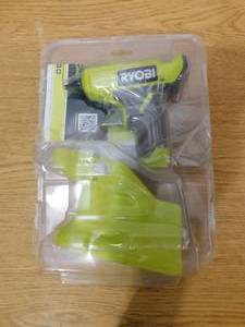 RYOBI ONE 18V Cordless Compact Glue Gun (Tool Only)