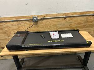 lot 79 image: SUPERUN Treadmill V3.2