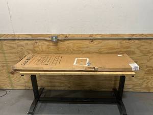 lot 117 image: South Shore Headboard