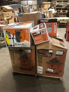 Pallet of WetDry Ridgid Shop Vacs Various Sizes and Conditions Customer Returns See Pictures