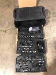 Husky Mechanics Tool Set 270-Piece Customer Returns See Pictures
