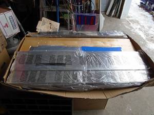 New Kobalt stainless tool cart with wood top. Assembly required. Completeness unknown. Very nice unit. As shown.