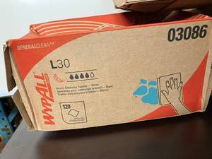 lot 66 image: Wypall Heavy Cleaning Towels