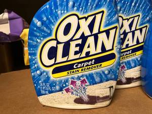 lot 127 image: OxiClean Carpet Stain Remover