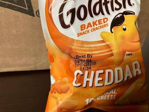 lot 75 image: Goldfish Crackers