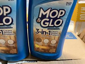 lot 14 image: Mop & Glo Floor Cleaner