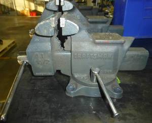 Craftsman 4-12 in vise