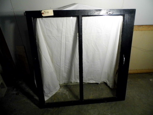 lot 2 image: Window