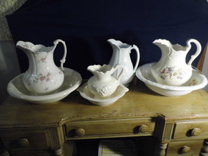 lot 47 image: Wash Basin and Pitchers
