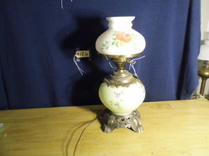lot 67 image: FLORAL PAINTED ELECTRIFIED OIL LAMP