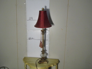 lot 82 image: Tall Lamp
