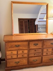 lot 17 image: Vintage Wooden Dresser and Mirror