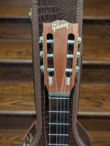 lot 29 image: Gibson Acoustic Guitar