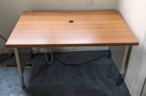lot 45 image: Vintage Small and Low Computer Desk