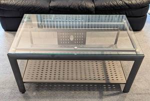 lot 50 image: Glass Topped Metal Entertainment Table