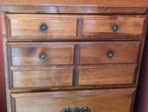 lot 54 image: Vintage Chippendale Style Wood Dresser
