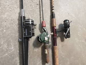 lot 36 image: 3 vintage fishing rod reel combos