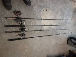 lot 37 image: 4 rod reel combos