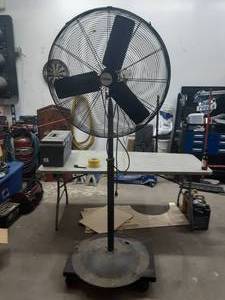 lot 18 image: 6 tall fan heavy duty
