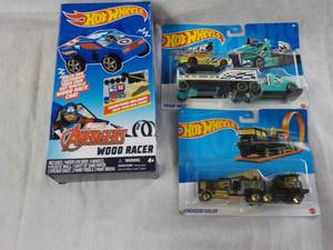 lot 22 image: New Hot Wheels...