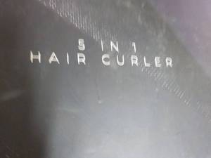 lot 70 image: New 5 in 1 Hair Curler...