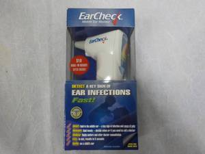 lot 126 image: Ear Check Middle Ear Monitor...