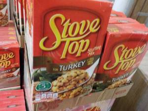 lot 148 image: 12 x 6 oz Boxes Stove Top Turkey Stuffing Mix best date 032024