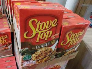 lot 151 image: 12 x 6 oz Boxes Stove Top Turkey Stuffing Mix best date 032024