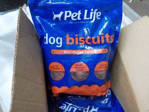 lot 250 image: 4 x 15 oz Bags Pet Life Dog Biscuits