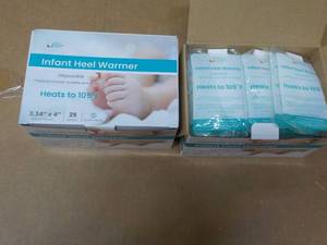 lot 284 image: 2 x 25 per box Future Generation Disposable Heat Warmers - can be used for all ages for pain and more