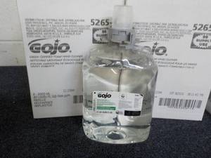 lot 331 image: 4 x 2 Liter Jugs GOJO Hand Cleaner...