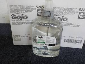 lot 332 image: 4 x 2 Liter Jugs GOJO Hand Cleaner...
