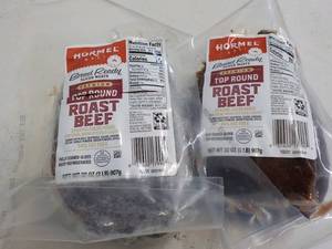 lot 345 image: E 2 x 32 oz Hormel Top Round Roast Frozen Beef