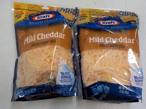 lot 347 image: F 2 x 16 oz Kraft Frozen Mild Cheddar Shredded Cheese