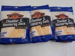 lot 352 image: F 3 x 8 oz Frozen Bags Weyauwega Shredded Cheddar and Monterey Jack Cheese
