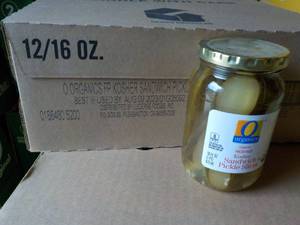 lot 371 image: 12 x 16 oz Jars Kosher Pickle Sandwich Slices Best by 08092023