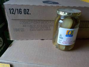 lot 373 image: 12 x 16 oz Jars Kosher Pickle Sandwich Slices Best by 08092023