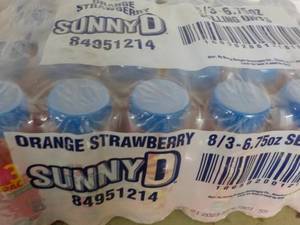lot 382 image: 24 pack Sunny D OrangeStrawberry 6.75 oz Bottles Best by 12212023