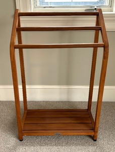 lot 83 image: The Original Sula Versatile Teak Towel Rack