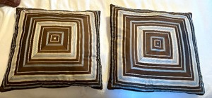 lot 53A image: Six Stunning Accent Pillows