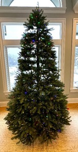 lot 48 image: Nine Foot Tall Lighted Christmas Tree with Storage Bag
