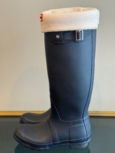 lot 32 image: Pair of Tall Hunter Rain Boots