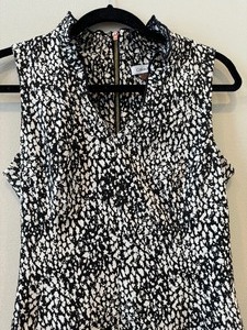 lot 130 image: Calvin Klein Sleeveless Black and White Dress