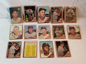 Lot of 14 1962 Topps MLB Cards