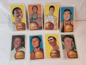 Lot of 8 1970-71 Topps NBA Cards