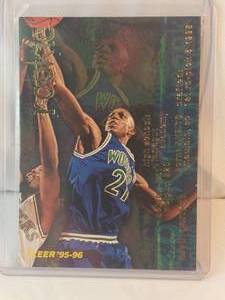 Kevin Garnett Rookie 1996 Fleer No. 293