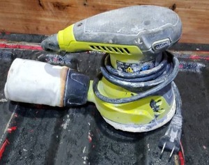 Ryobi 5 in orbital sander, used
