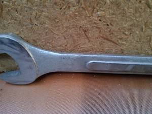 Open end box wrench 1 in.