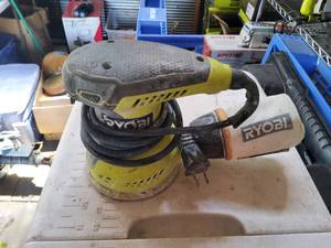 Ryobi orbital sander, Used