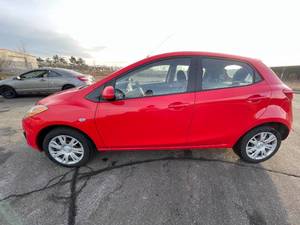 2011 Mazda Mazda2 Sport - 2 OWNERS - 89,883 MILES